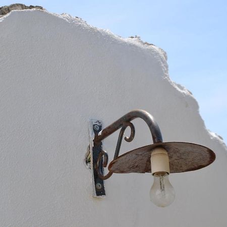 Maison d'hôtes Trullo Piccola Contrada à Locorotondo Extérieur photo