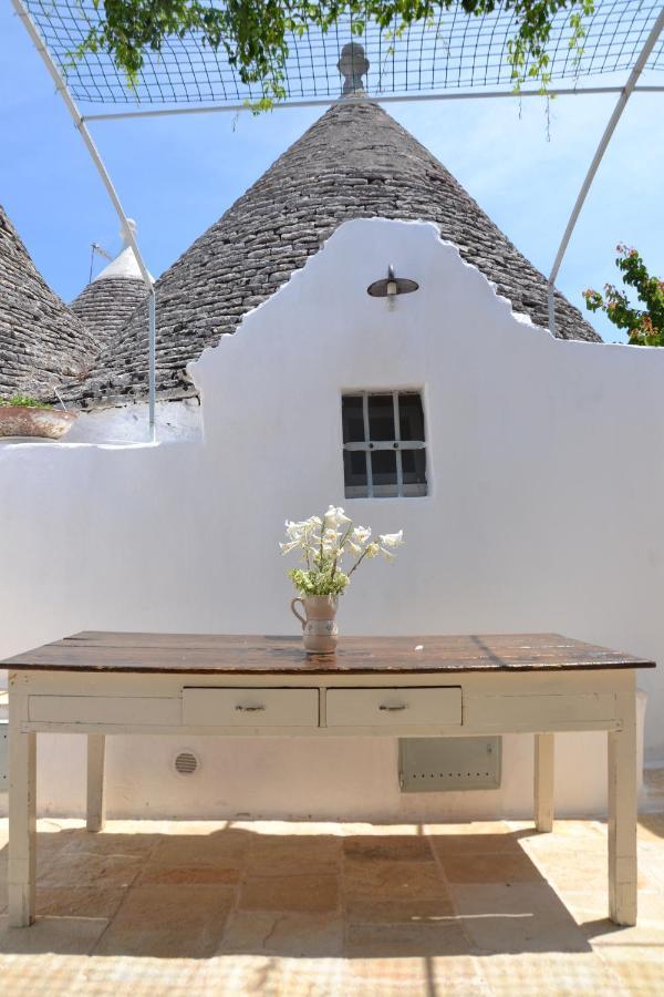 Maison d'hôtes Trullo Piccola Contrada à Locorotondo Extérieur photo