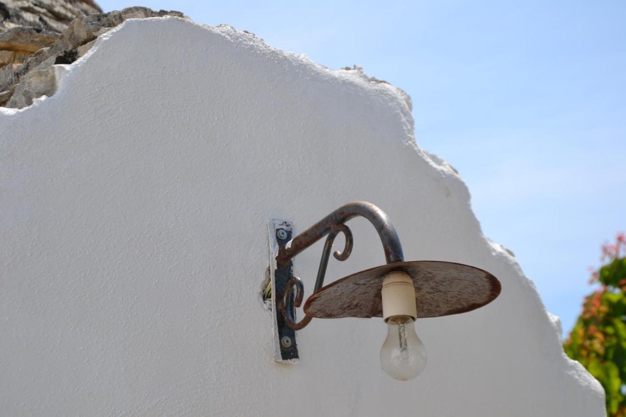 Maison d'hôtes Trullo Piccola Contrada à Locorotondo Extérieur photo