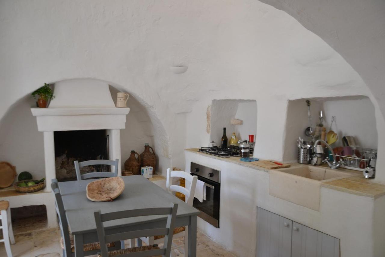 Maison d'hôtes Trullo Piccola Contrada à Locorotondo Extérieur photo