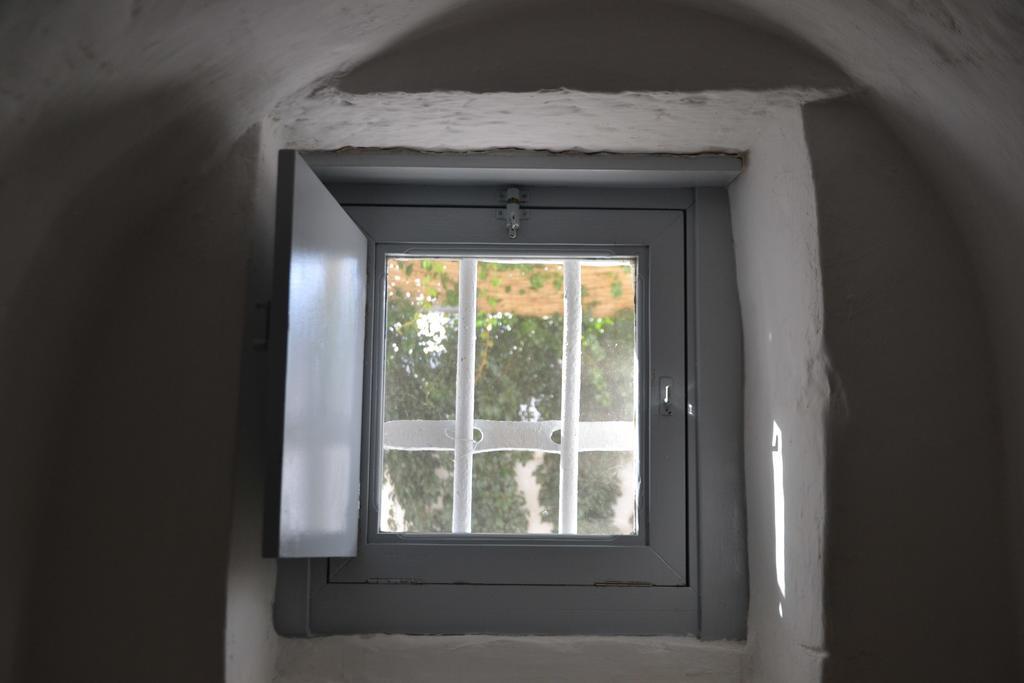 Maison d'hôtes Trullo Piccola Contrada à Locorotondo Extérieur photo